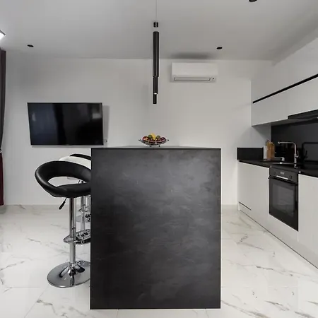 Royal House 1 Pašman