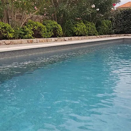 Villa Royal House 1 *