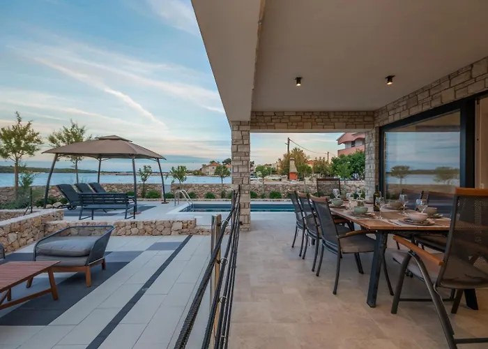 Royal House 1 Villa *